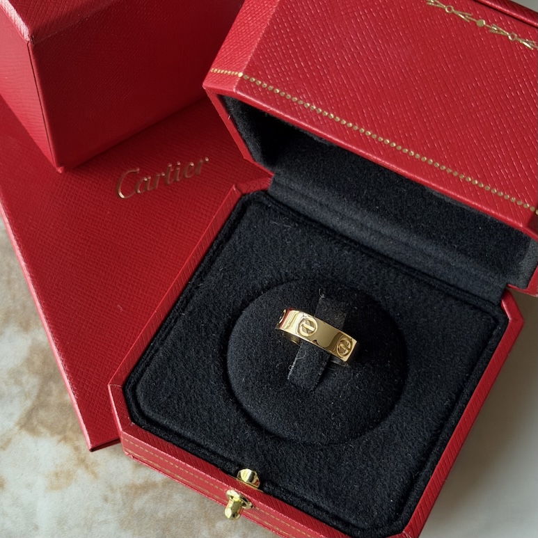 Кольцо Cartier Love
