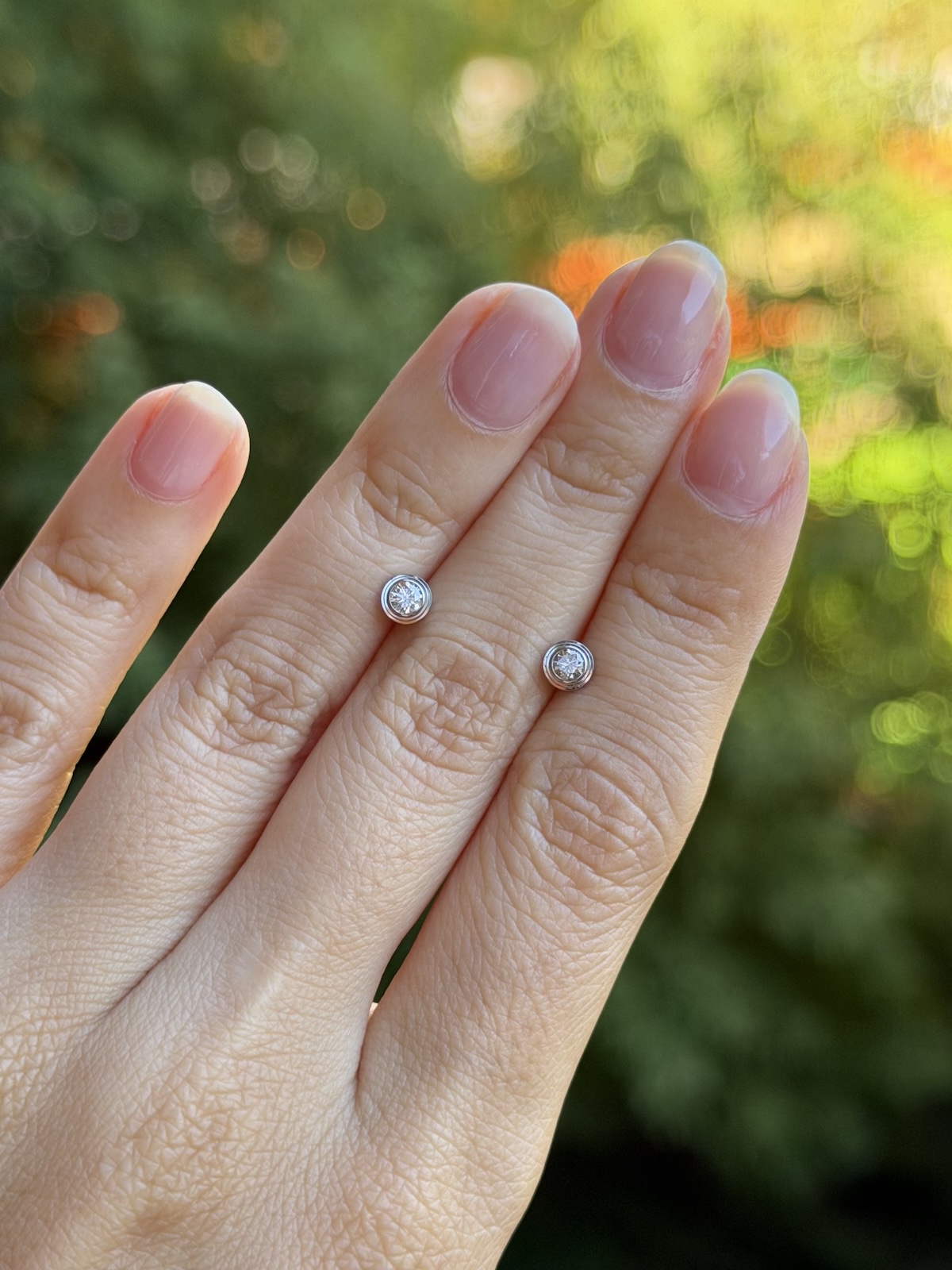 Серьги Cartier d'Amour